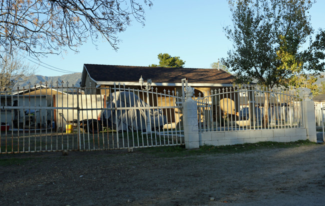 2578 Ogden St in San Bernardino, CA - Building Photo - Building Photo