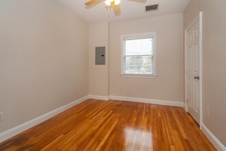 44 Mt Vernon St in Boston, MA - Building Photo - Building Photo