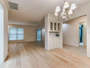 11317 Windmill Pl in Oklahoma City, OK - Building Photo - Building Photo