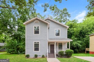 260 Polar Rock Rd SW in Atlanta, GA - Building Photo