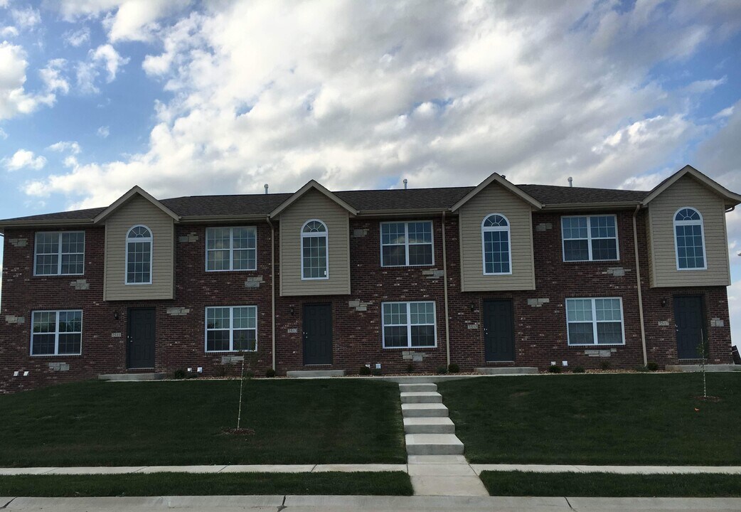 2252 Tramore in Troy, IL - Foto de edificio