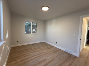 5531 W Louisiana Ave in Lakewood, CO - Building Photo - Building Photo