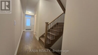 2908 Whites Rd in Pickering, ON - Building Photo - Building Photo