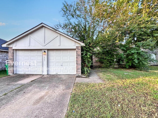 property at 19427 Bristlestar Dr