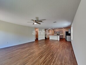 4365 Seven Canyons Dr in Kissimmee, FL - Building Photo - Building Photo