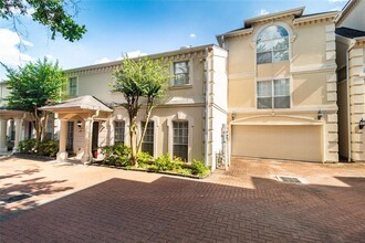 1806 Nantucket Dr in Houston, TX - Building Photo - Building Photo