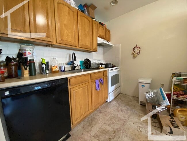 91 Hammond St in Boston, MA - Building Photo - Building Photo