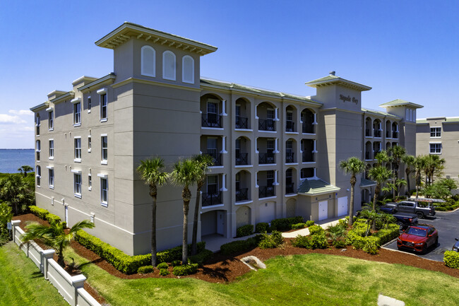 Magnolia Bay in Cocoa Beach, FL - Building Photo - Building Photo