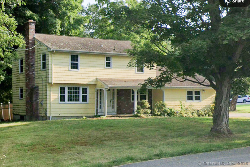 226 Hunters Rd in Norwich, CT - Building Photo