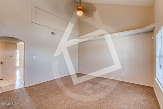 12912 Alfredo Apodaca Dr in El Paso, TX - Building Photo - Building Photo
