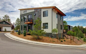 The Flats at Rio in Flagstaff, AZ - Building Photo - Building Photo