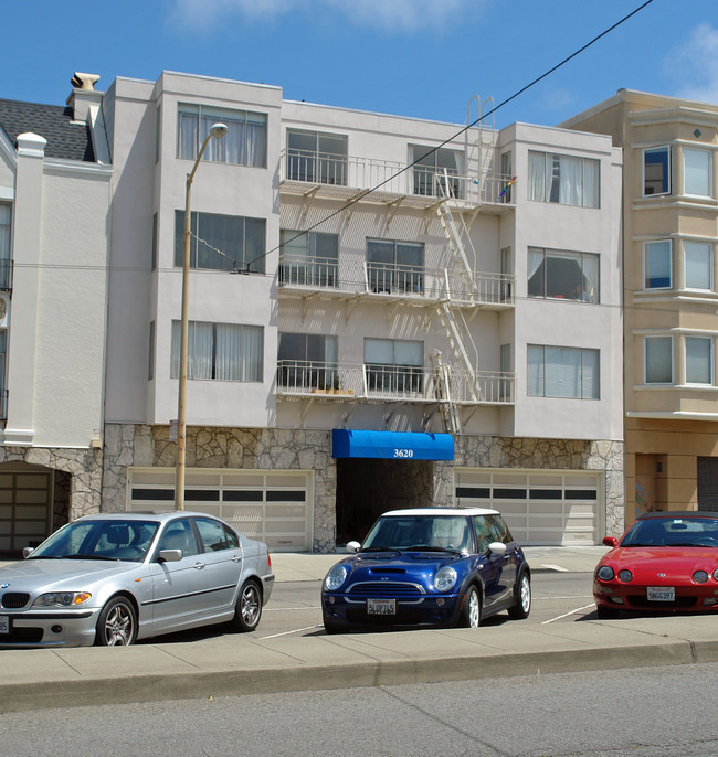 3620 Fillmore Street Apartments in San Francisco, CA - Building Photo - Building Photo