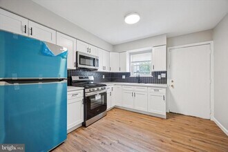4020 Green St in Philadelphia, PA - Building Photo - Building Photo