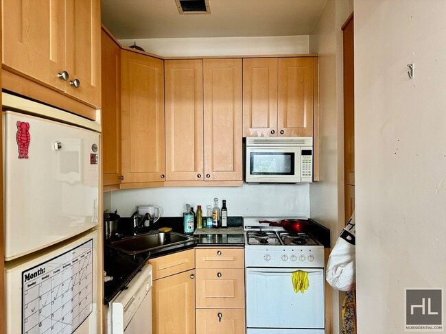 property at 27-34-34 21st St