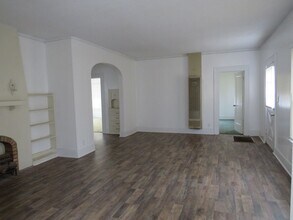 706 NW Euclid Ave in Lawton, OK - Building Photo - Building Photo