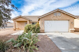 3131 N Rainbow St in Kingman, AZ - Building Photo