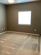 775 Odilia Ct in Gustine, CA - Building Photo - Building Photo