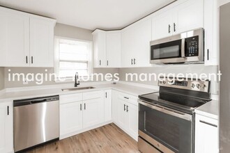 507 NE 42nd St in Kansas City, MO - Building Photo - Building Photo