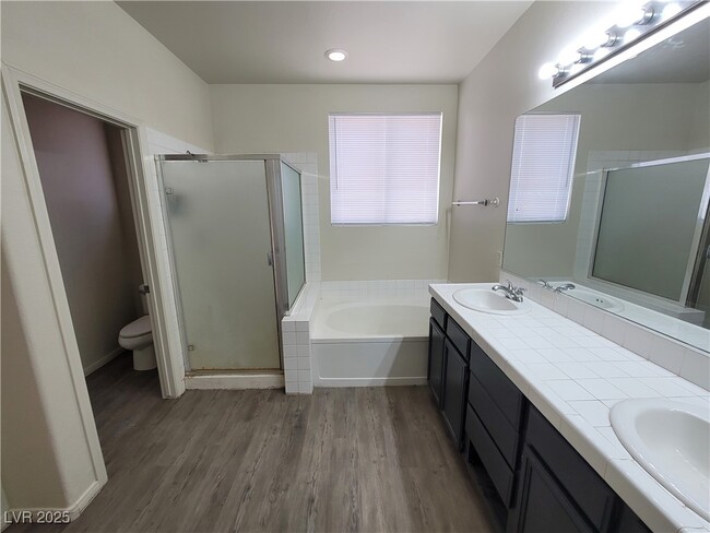 property at 6420 Indian Peak Ct