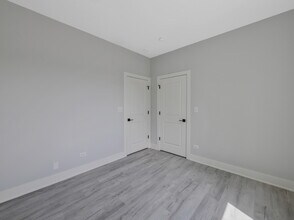 1139 S Mozart St, Unit 1 in Chicago, IL - Building Photo - Building Photo