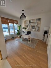 1886 Trailsway Dr in London, ON - Building Photo - Building Photo