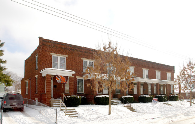 100-112 S Eureka Ave in Columbus, OH - Foto de edificio - Building Photo