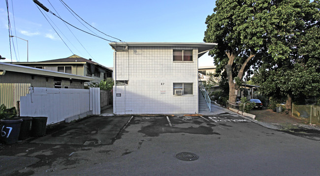 67 Kauila St in Honolulu, HI - Building Photo - Building Photo