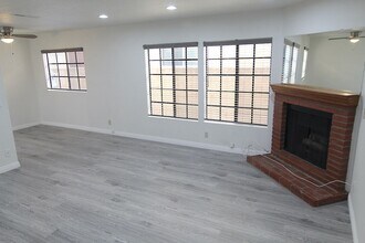 4721 Kester Ave, Unit 3 in Los Angeles, CA - Building Photo - Building Photo