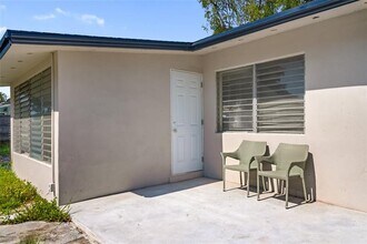 20 NE 17th Ave in Pompano Beach, FL - Building Photo - Building Photo