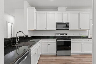 3278 Bernath Dr in Milton, FL - Building Photo - Building Photo