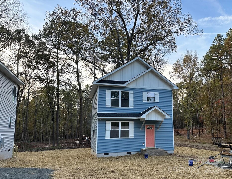 117 Harley St in Wadesboro, NC - Foto de edificio