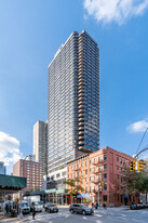 1637 York Ave in New York, NY - Building Photo - Building Photo