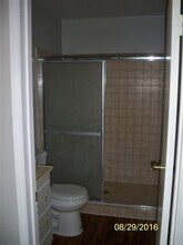 3328 Chiswell Way in Sacramento, CA - Building Photo - Building Photo