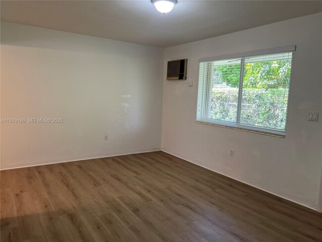 17982 SW 296th St in Homestead, FL - Foto de edificio - Building Photo