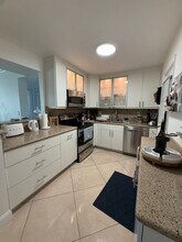 2859 Leonard Dr in Aventura, FL - Building Photo - Building Photo