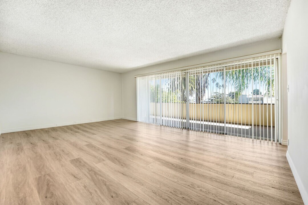 1002 12th St in Santa Monica, CA - Building Photo