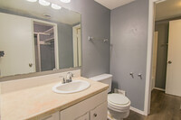 The Timbers Apartments in Longview, TX - Building Photo - Building Photo