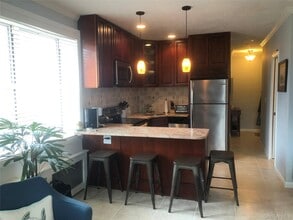 855 E Broadway in Long Beach, NY - Building Photo - Building Photo