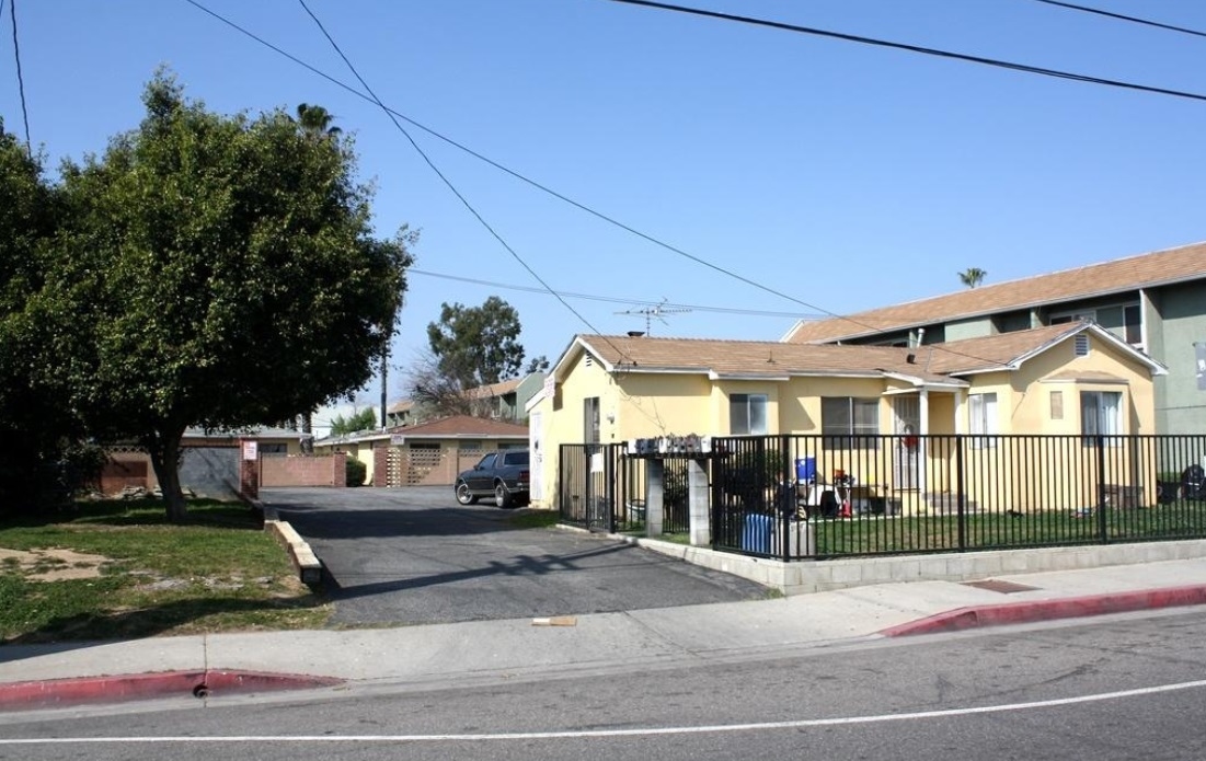 1417 S Greenwood Ave in Montebello, CA - Building Photo