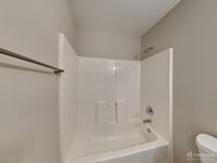 404 Flaherty Ave photo'