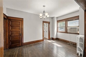 1195 Minnehaha Ave E in St. Paul, MN - Building Photo - Building Photo