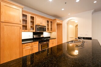 10305 Almayo Ave, Unit 301 in Los Angeles, CA - Building Photo - Building Photo