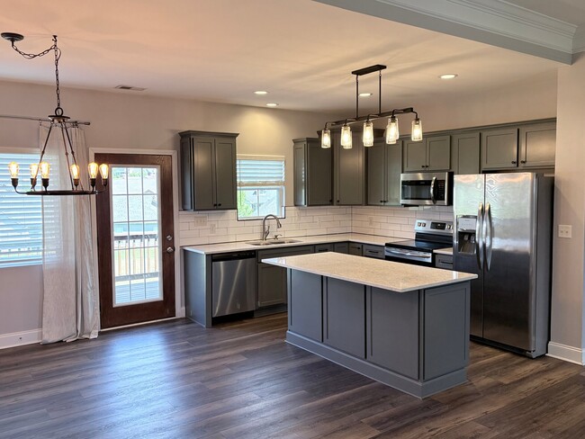 2883 Alden Glenn Ct in Sevierville, TN - Building Photo - Building Photo