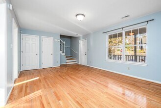 1009 Hawser Ct in Raleigh, NC - Building Photo - Building Photo
