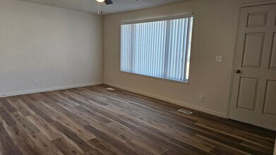 11455 W Roxbury Ct-Unit -11455 in Boise, ID - Building Photo - Building Photo