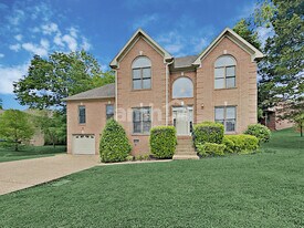 908 Wonderland Pass in Hermitage, TN - Building Photo