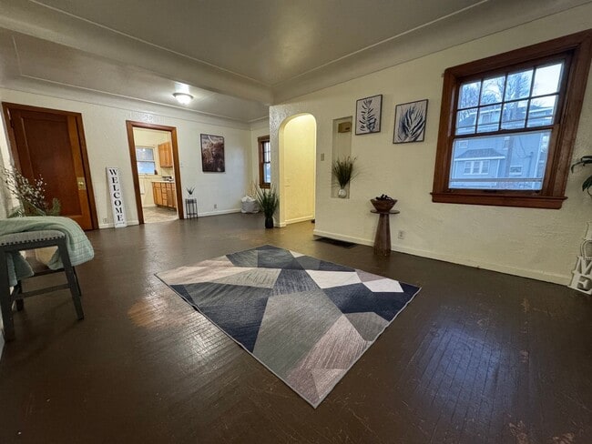 property at 307 Kern St