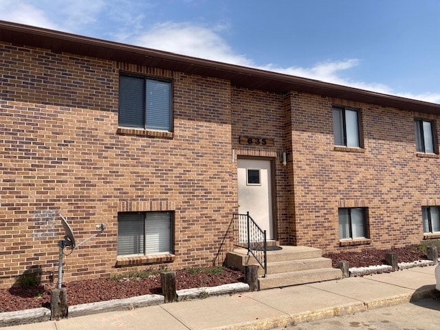 635 Kennedy Dr, Unit 3