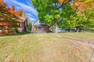 1138 W 33rd St in Indianapolis, IN - Building Photo - Building Photo
