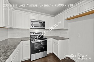 238 W Lake Ave in Sherman, TX - Building Photo - Building Photo